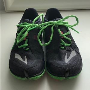 Running shoes